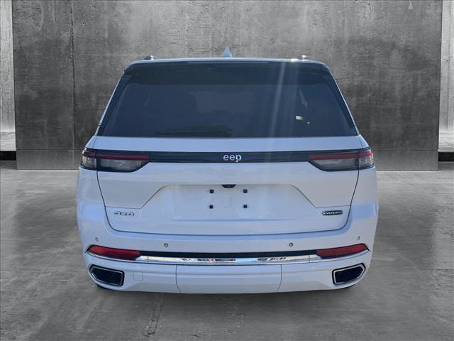 2022 jeep grand cherokee overland