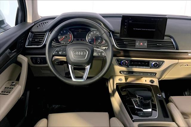 2024 audi q5 45 s line premium