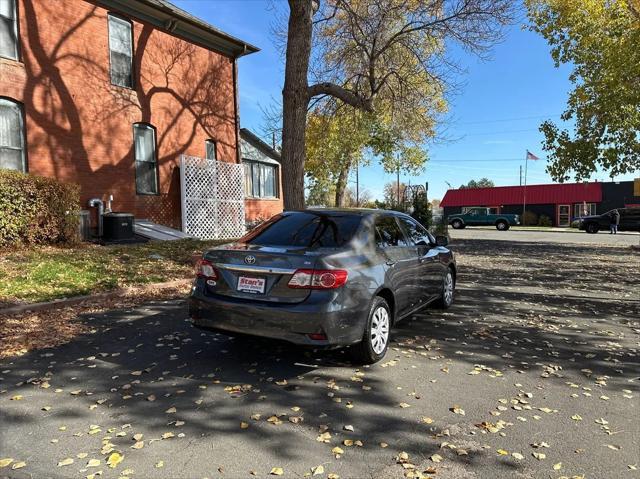 2012 toyota corolla le