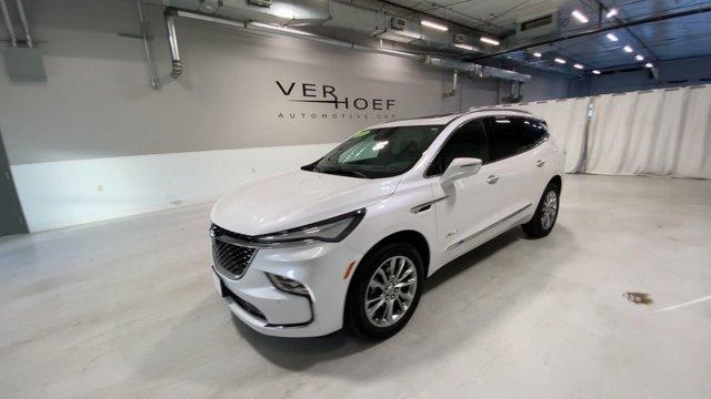 2024 buick enclave avenir
