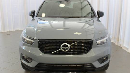 2022 Volvo XC40