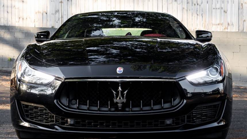 2020 maserati ghibli base