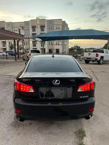 2012 lexus is 250 base
