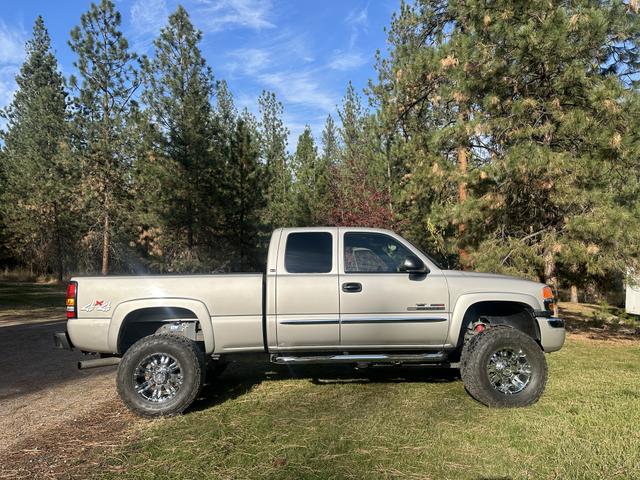 2005 gmc sierra 2500 sle h/d extended cab