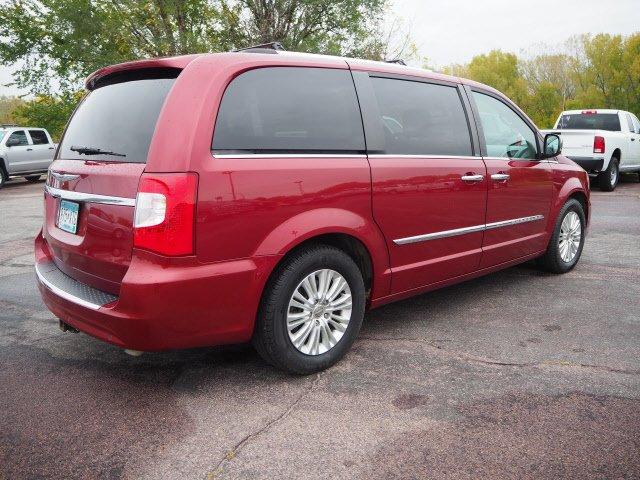 used 2012 chrysler town & country limited st. peter, mn 56082 for sale in saint peter, minnesota