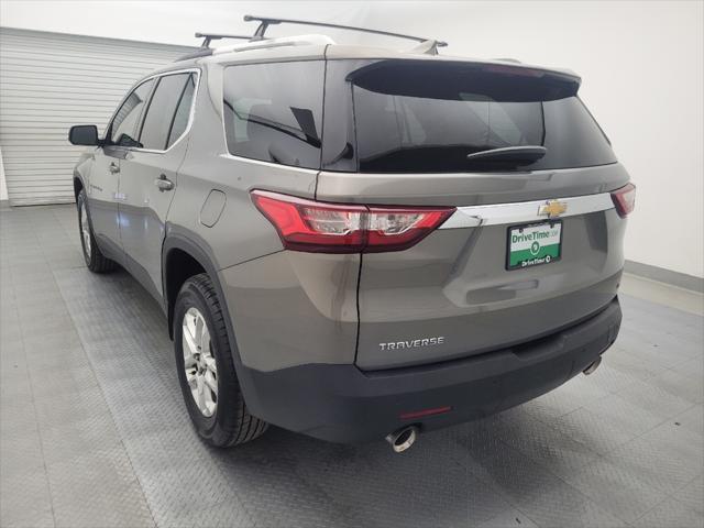 2018 chevrolet traverse lt cloth