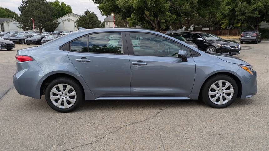 2021 toyota corolla le