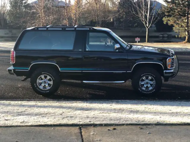 1992 chevrolet blazer like new only 90,725 miles must see!!!