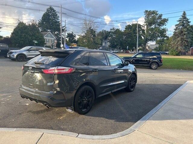 2021 ford edge st line