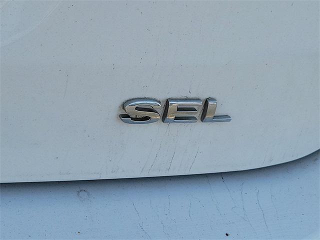 2017 ford focus sel