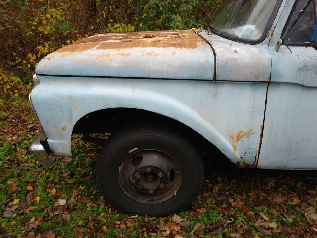 63 ford f-350 runs, drives , dumps