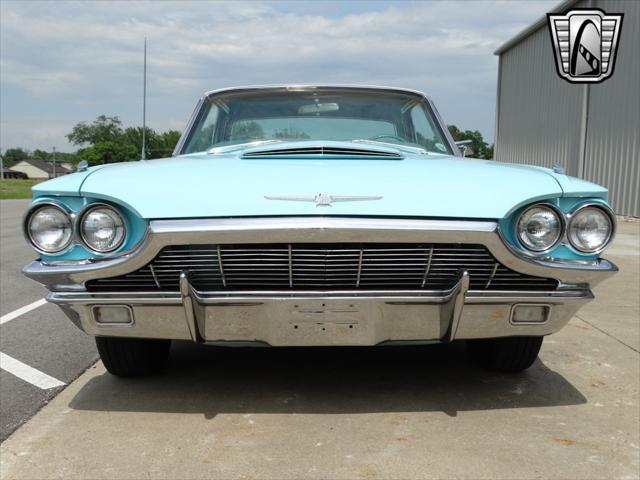 1965 ford thunderbird base
