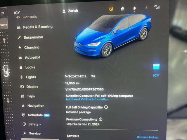 2023 tesla model x base