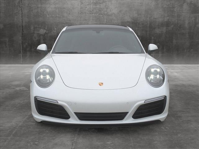 2019 porsche 911 carrera