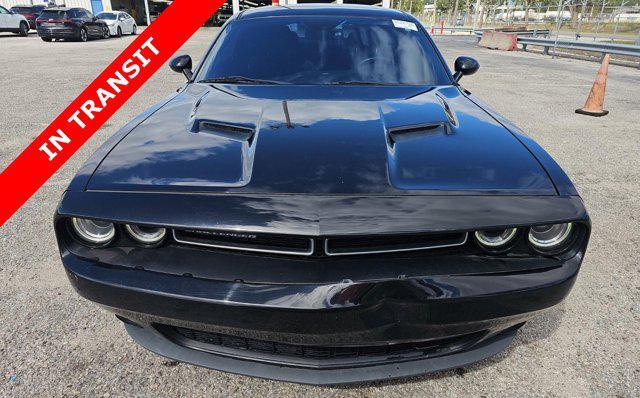 2018 dodge challenger sxt