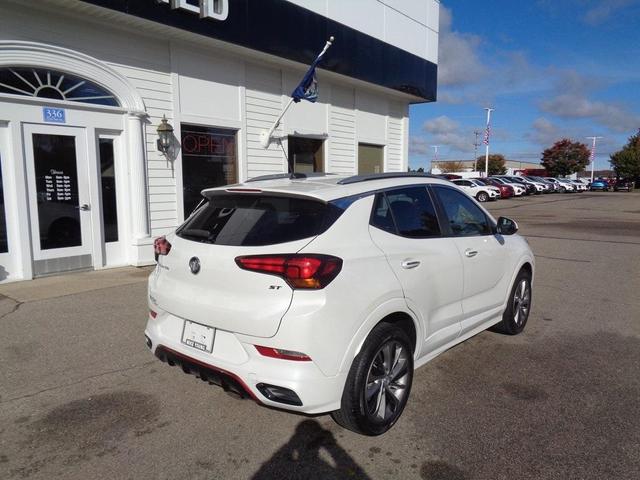 2022 buick encore gx select