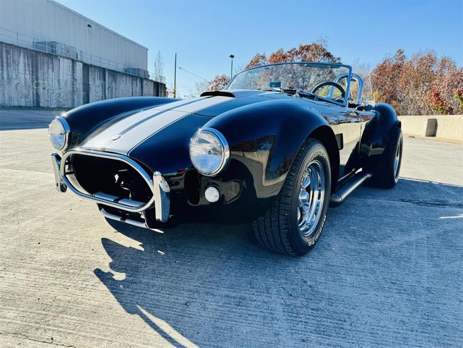 1966 shelby cobra replica in branson, missouri
