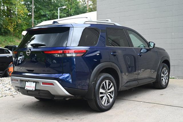 2023 nissan pathfinder sl 4wd