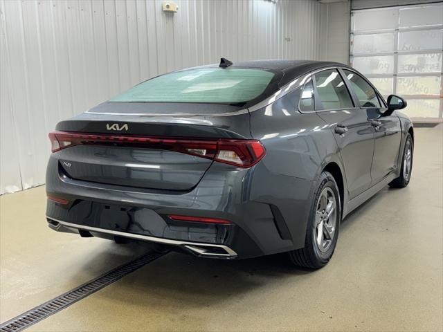 2022 kia k5 lxs