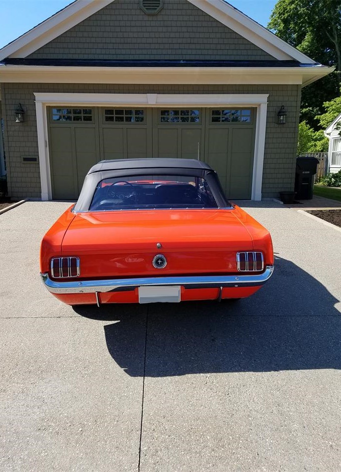 1965 ford mustang