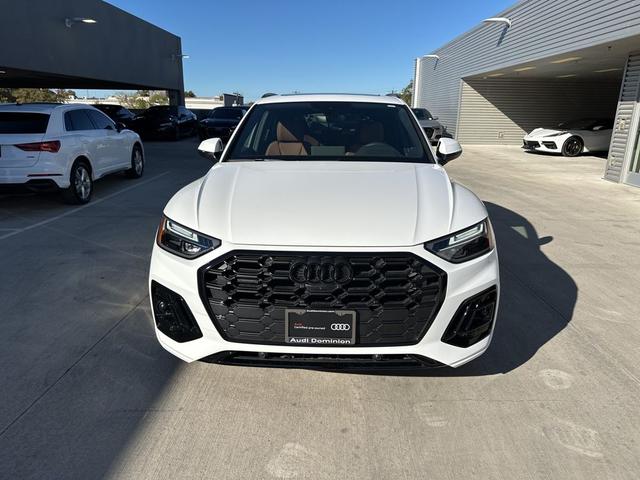 2024 audi q5 45 s line premium plus black optics quattro