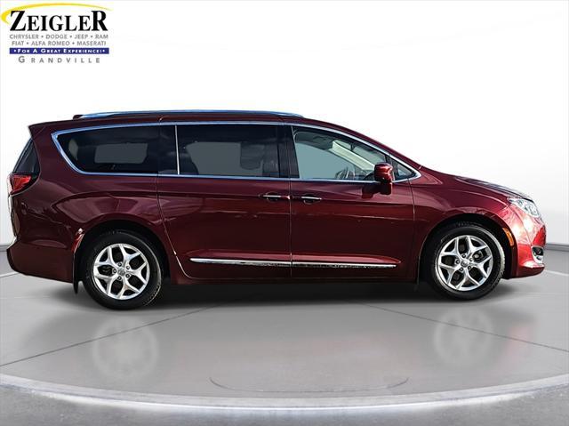 2017 chrysler pacifica touring-l