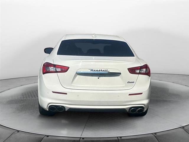 2020 maserati ghibli base
