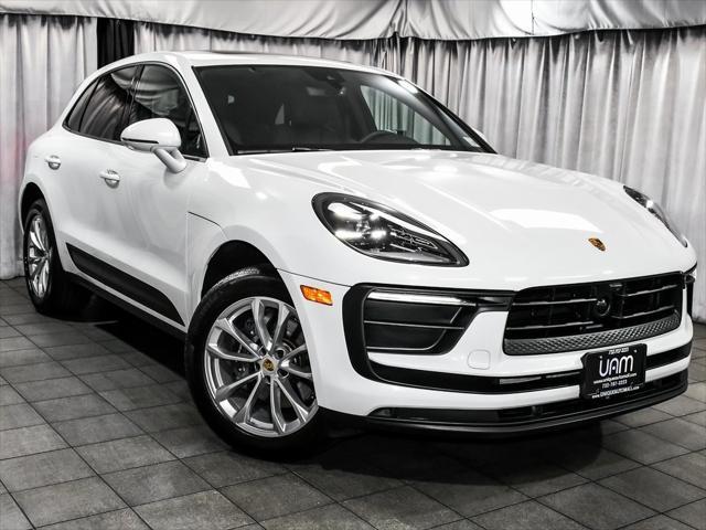 2024 porsche macan base