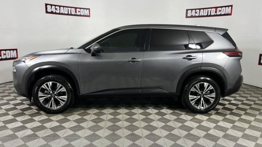 2021 nissan rogue sv