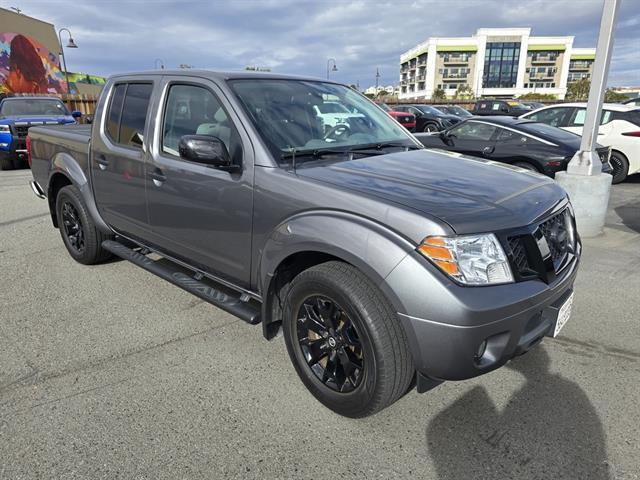 2020 nissan frontier sv