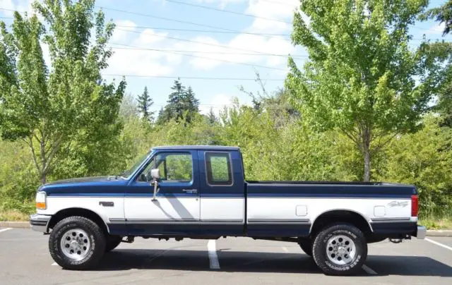2 owner! 1992 ford f250 extended cab long bed 7.5l v8 xlt 4x4 only 90,863 miles