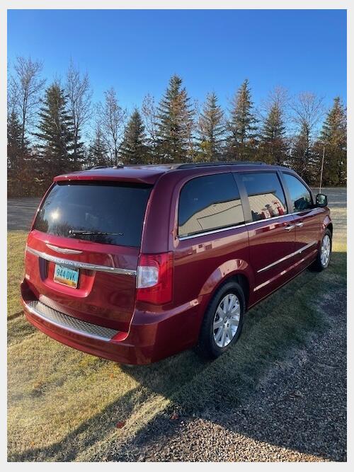 2016 chrysler town and country touring van with wheelchair/scooter conversion