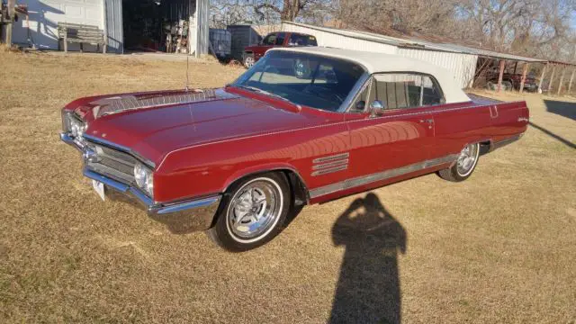 1964 buick wildcat convertible,very rare 4-speed