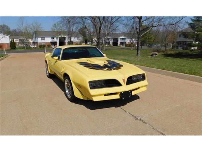 1977 pontiac firebird trans am in fenton, missouri