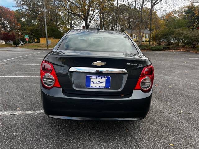 2015 chevrolet sonic lt