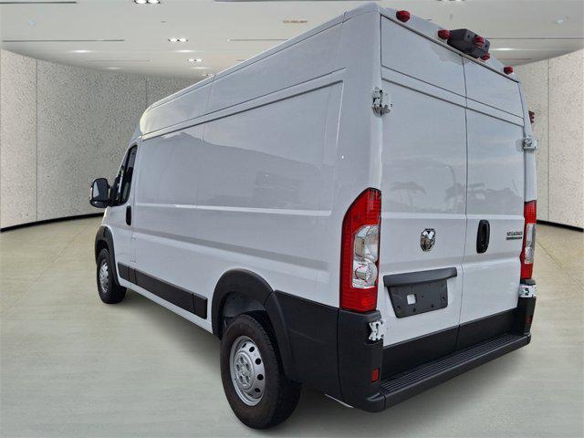 2023 ram promaster 1500 base