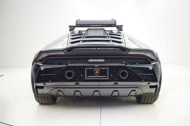 2024 lamborghini huracan sterrato na