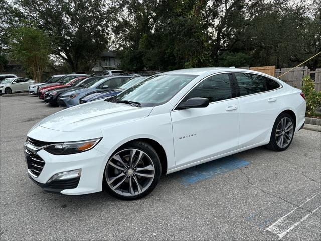 2022 chevrolet malibu fwd lt