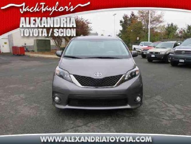 2011 toyota sienna se in alexandria, va