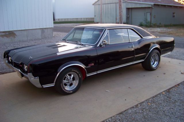 1967 oldsmobile cutlass 442 w30 resto mod frame off black 455 muncie 4 speed 67