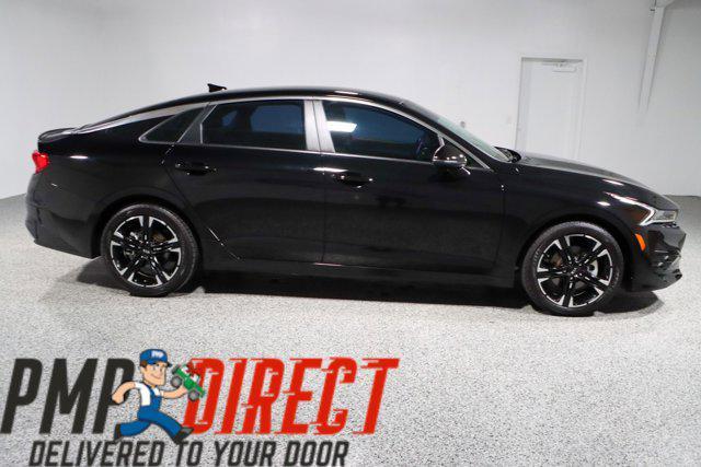 2021 kia k5 gt-line