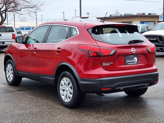 2018 nissan rogue sport s