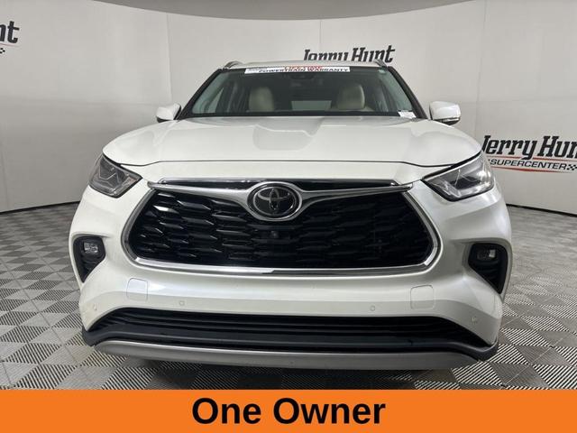 2021 toyota highlander platinum