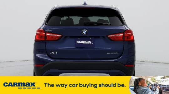 2022 BMW X1