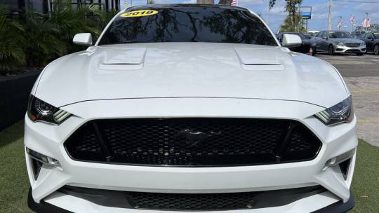 2019 Ford Mustang