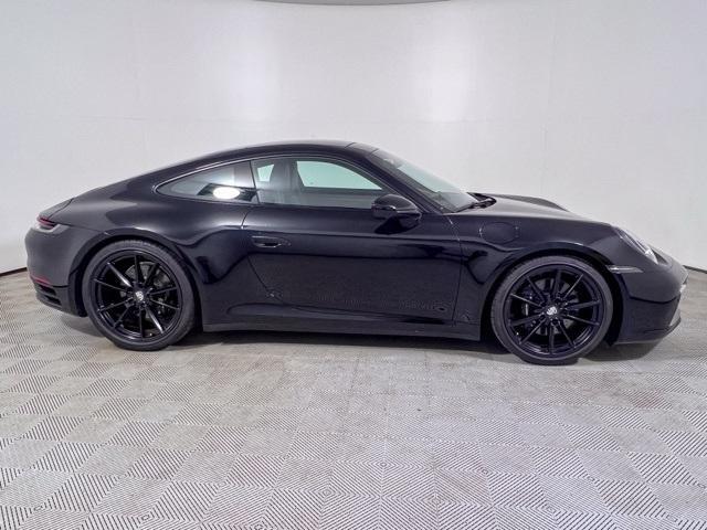 2022 porsche 911 carrera s