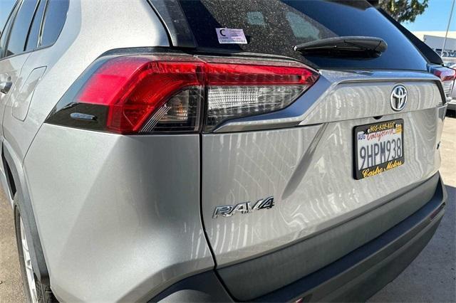 2021 toyota rav4 xle