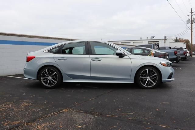 2022 honda civic touring
