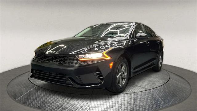 2023 kia k5 lxs