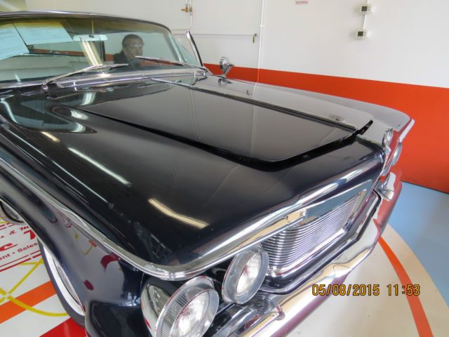 1962 imperial crown 4-door hardtop